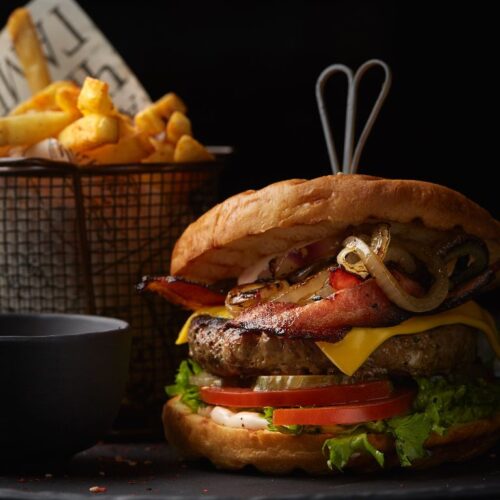 Hamburger wołowy z serem